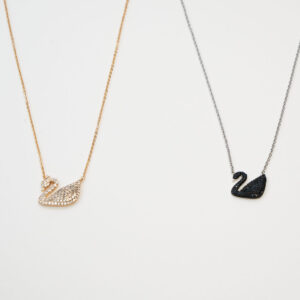 Collier motif cygne