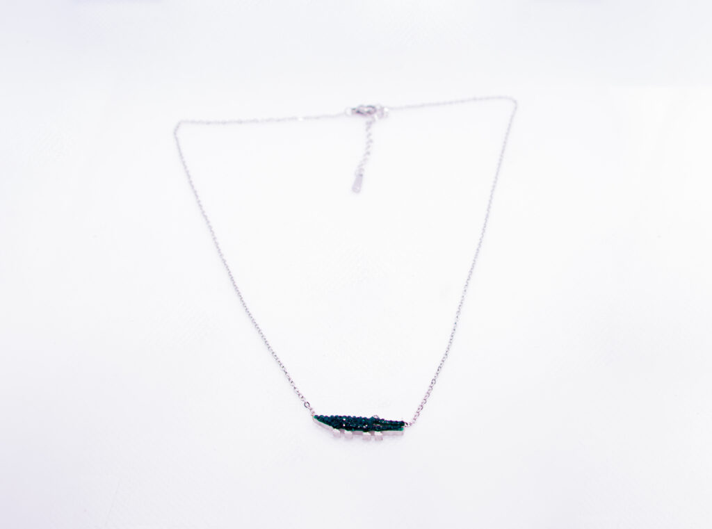 Collier Croco