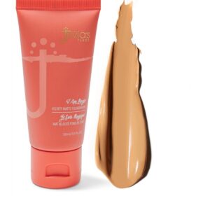 I Am Magic Valvety Matte Foundation Teinte Casablanca